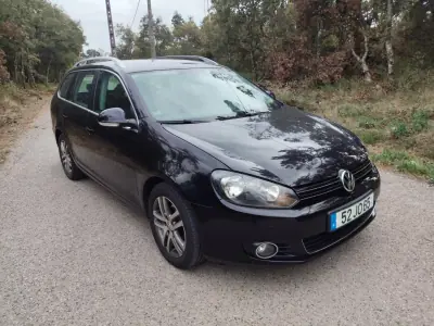 Volkswagen Golf Variant 2010 - 6800 EUR, 183000 km - foto 4 de 13