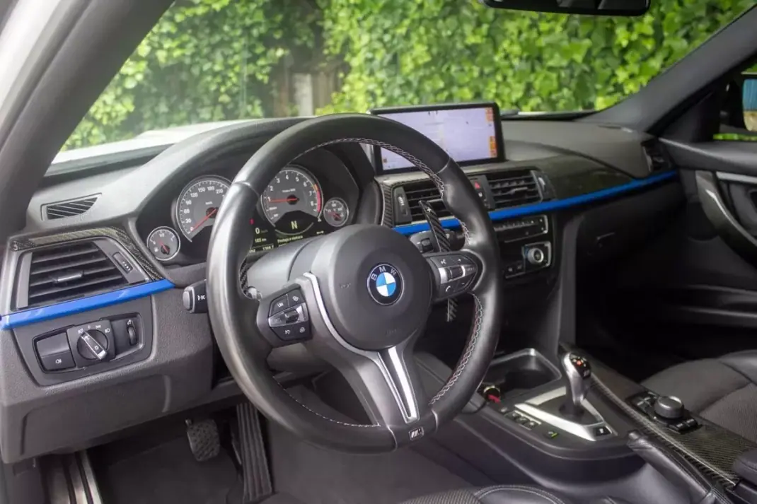 BMW M3 2015 - 57900 EUR, 77000 km - AUTO.MOTO.pt - 77000km - foto 11 de 20