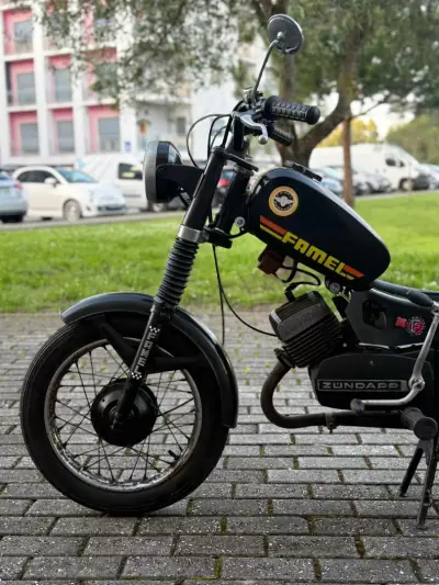 1987 - 2299 EUR, 5000 km - 5000km - foto 3 de 5