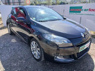 Renault Mégane 2010 - 7800 EUR, 122607 km - AUTO.MOTO.pt - 122607km - foto 5 de 29