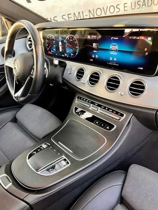 Mercedes-Benz E 300 2022 - 35900 EUR, 149714 km - 149714km - foto 43 de 60