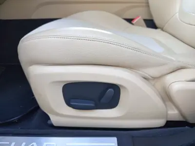 Jaguar XF 2014 - 13990 EUR, 192200 km - AUTO.MOTO.pt - 192200km - foto 12 de 18