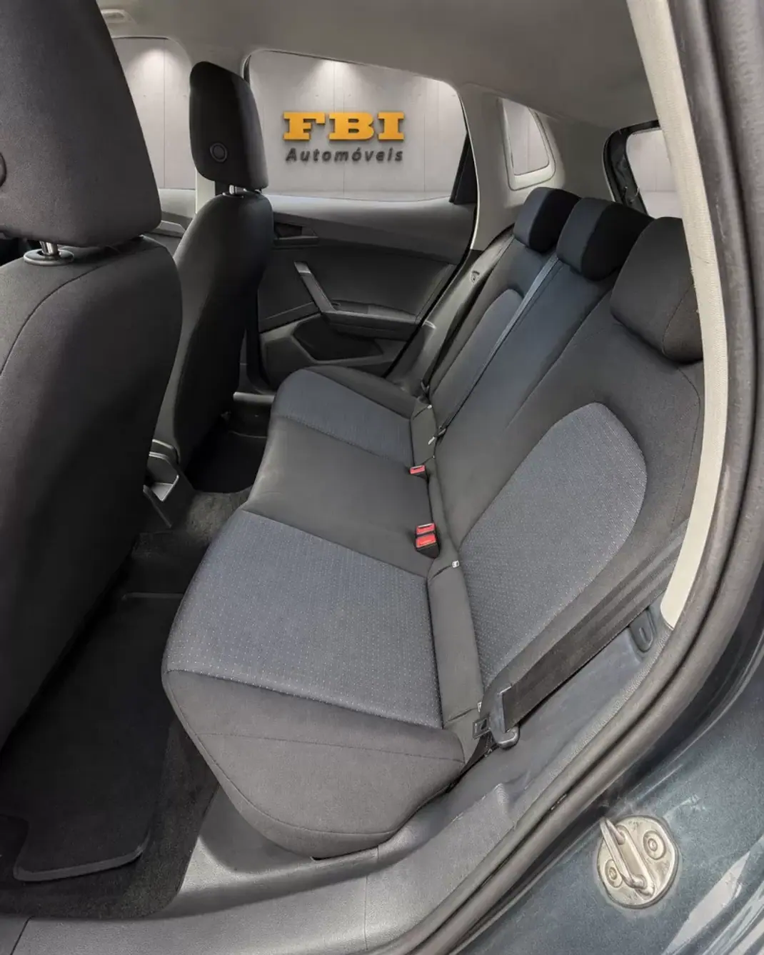 SEAT Ibiza 2022 - 12900 EUR, 92700 km - 92700km - foto 8 de 8