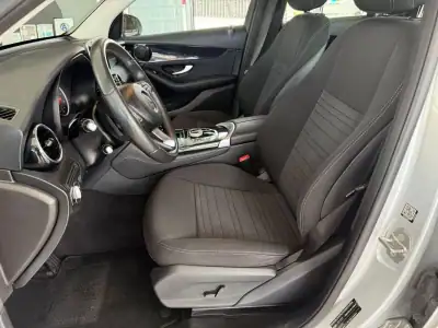 Mercedes-Benz GLC 250 2017 - 33990 EUR, 126652 km - AUTO.MOTO.pt - 126652km - foto 6 de 24