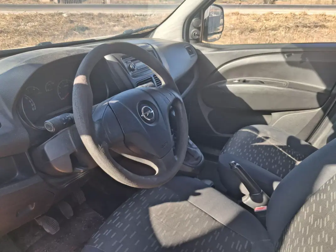 A.m.c. A & D Company 2013 - 5500 EUR, 260000 km - 260000km - foto 5 de 6