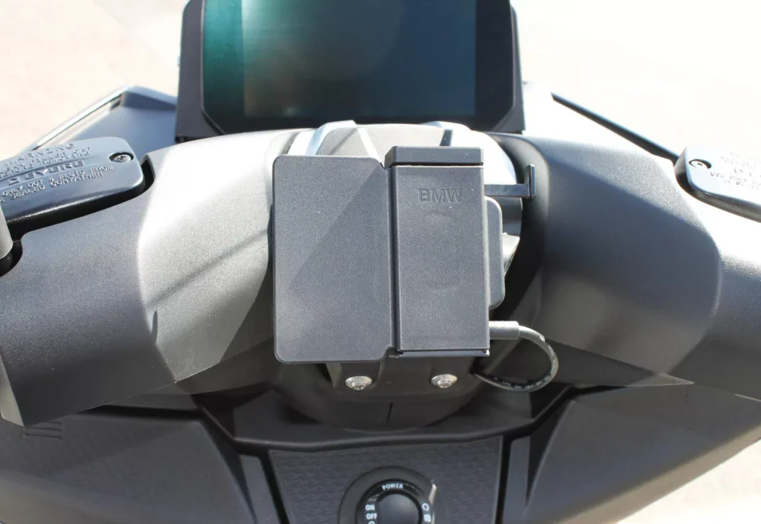 BMW C 440 GT 2025 - 9250 EUR, 2300 km - AUTO.MOTO.pt - 2300km - foto 20 de 28