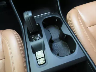 Volvo XC 40 2019 - 29490 EUR, 70000 km - AUTO.MOTO.pt - 70000km - foto 47 de 60