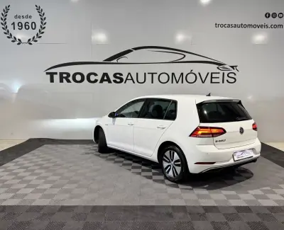 Volkswagen e-Golf 2020 — foto 6 de 45