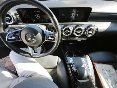 Mercedes-Benz A 180 Limousine 2019 - 21900 EUR, 158320 km - AUTO.MOTO.pt - 158320km - foto 10 de 14