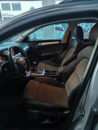 Audi A4 Avant 2009 - 12950 EUR, 231500 km - AUTO.MOTO.pt - 231500km - foto 14 de 36