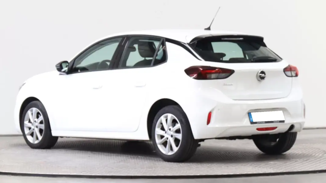 Opel Corsa 2022 - 11990 EUR, 135000 km - AUTO.MOTO.pt - 135000km - foto 4 de 9