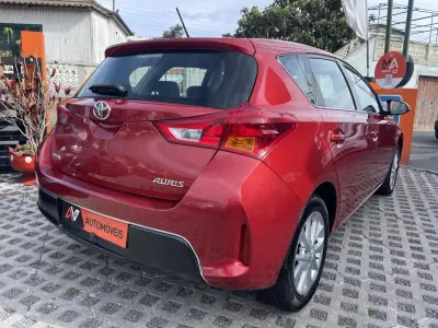 Toyota Auris 2013 - 13950 EUR, 163341 km - AUTO.MOTO.pt - 163341km - foto 7 de 12