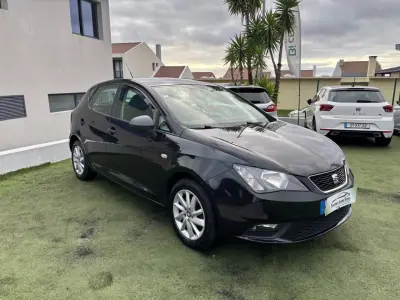 SEAT Ibiza 2016 - 10490 EUR, 93800 km - AUTO.MOTO.pt - 93800km - foto 3 de 11