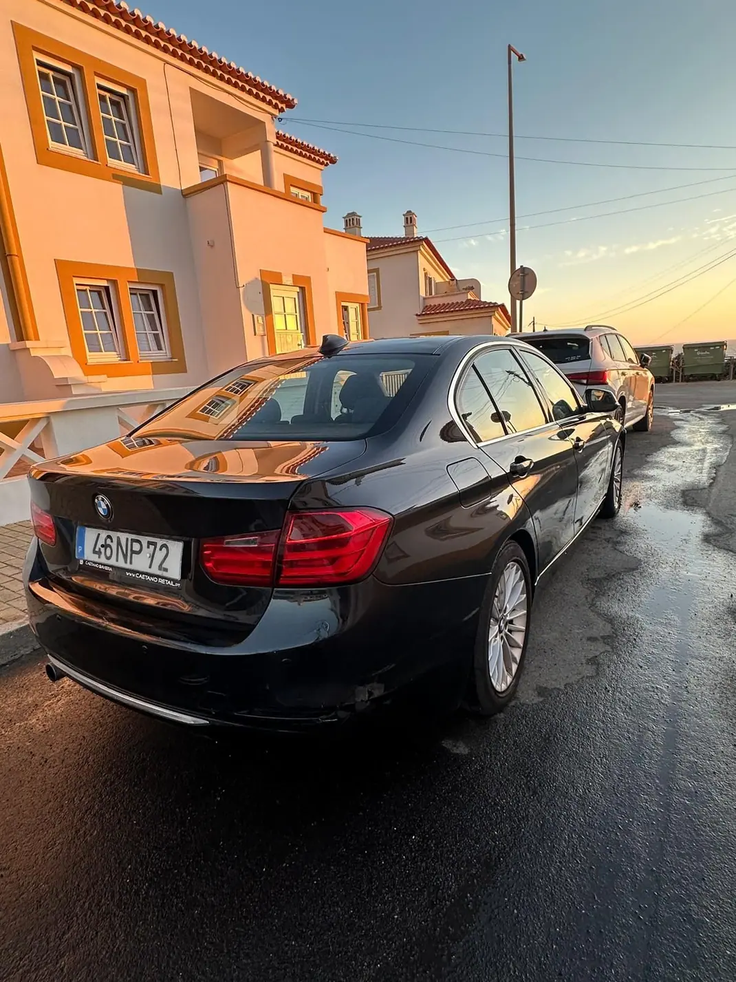 BMW 318 2013 - 14000 EUR, 151920 km - 151920km - foto 8 de 12