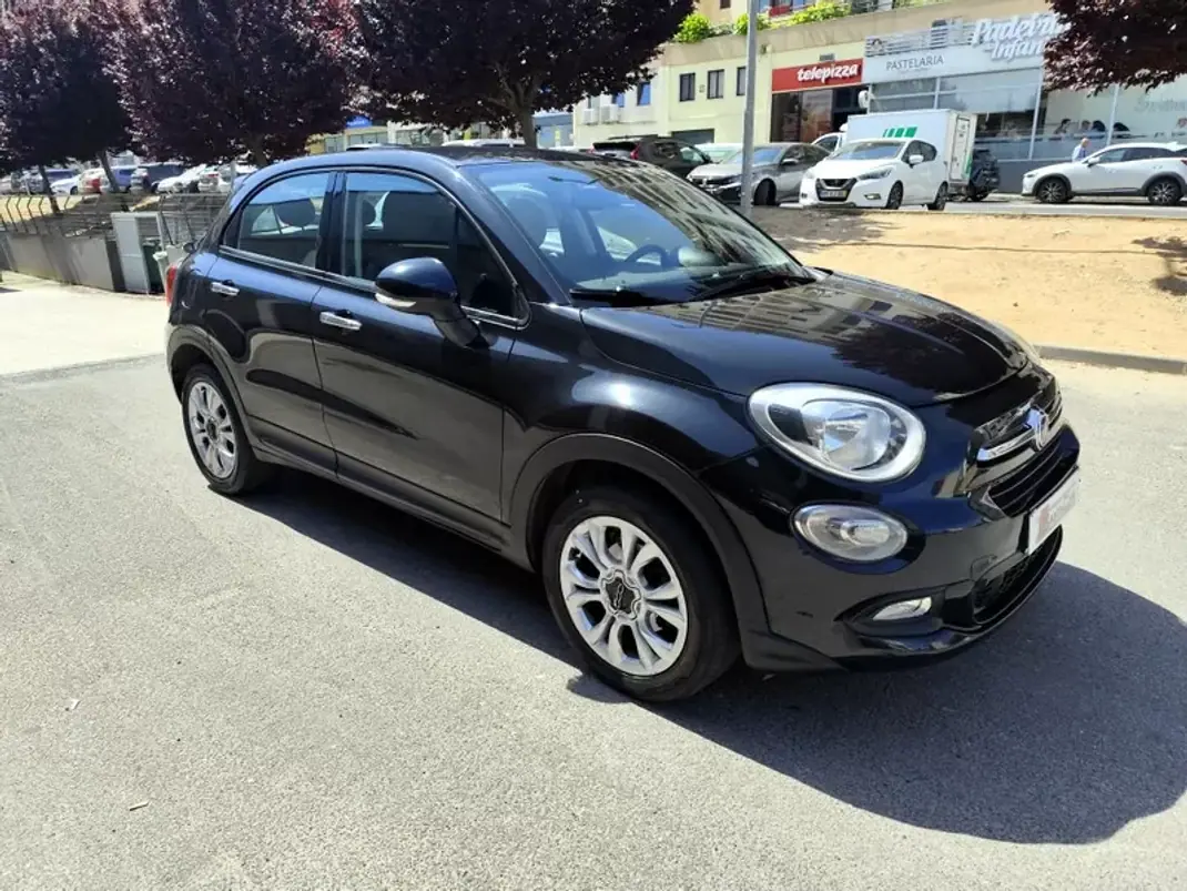 Fiat 500X 2015 - 9980 EUR, 159000 km - AUTO.MOTO.pt - 159000km - foto 9 de 22