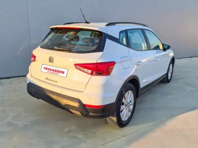 SEAT Arona 2023 - 15800 EUR, 88535 km - AUTO.MOTO.pt - 88535km - foto 3 de 5