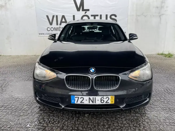BMW 116 2012 - 11900 EUR, 225036 km - AUTO.MOTO.pt - 225036km - foto 3 de 13