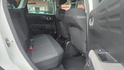 Citroën C3 Aircross 2022 - 17250 EUR, 19055 km - AUTO.MOTO.pt - 19055km - foto 16 de 18