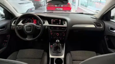 Audi A4 Avant 2008 - 9990 EUR, 300335 km - AUTO.MOTO.pt - 300335km - foto 14 de 24