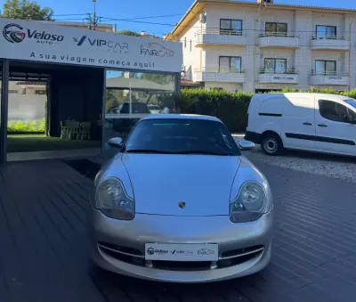 Porsche 911 2000 — foto 2 de 7