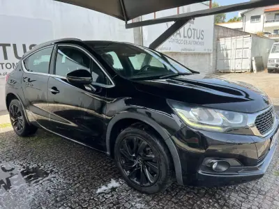 DS DS4 Crossback 2016 - 12500 EUR, 207000 km - AUTO.MOTO.pt - 207000km - foto 2 de 11