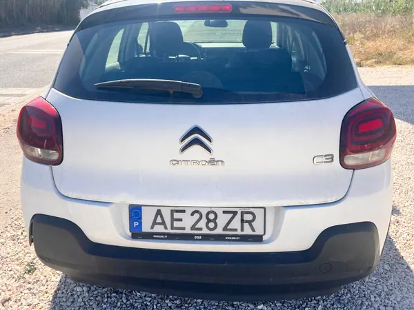 Citroën C3 1.5 BlueHDi C-Series 2019 Diesel — 60 000 km · Coimbra Citroën C3 1.5 BlueHDi C-Series 2019 Diesel