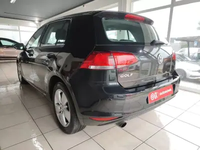 Volkswagen Golf 2013 - 10750 EUR, 198000 km - AUTO.MOTO.pt - 198000km - foto 7 de 34