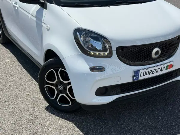 Smart ForFour 2016 - 11995 EUR, 84000 km - AUTO.MOTO.pt - 84000km - foto 42 de 42
