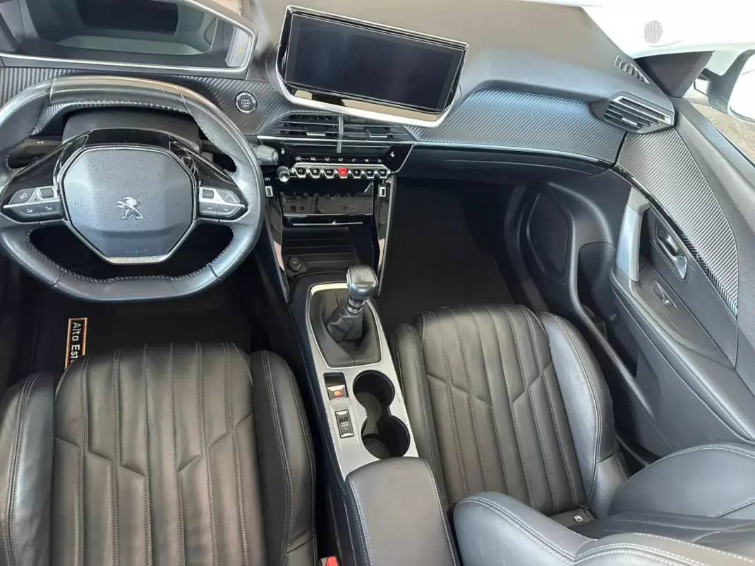 Peugeot 2008 2020 - 20900 EUR, 90290 km - AUTO.MOTO.pt - 90290km - foto 19 de 32