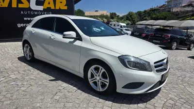 Mercedes-Benz A 200 2013 - 15990 EUR, 141000 km - AUTO.MOTO.pt - 141000km - foto 11 de 33