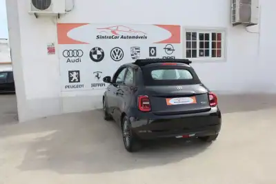 Fiat 500e C 2022 - 19980 EUR, 10413 km - AUTO.MOTO.pt - 10413km - foto 13 de 39