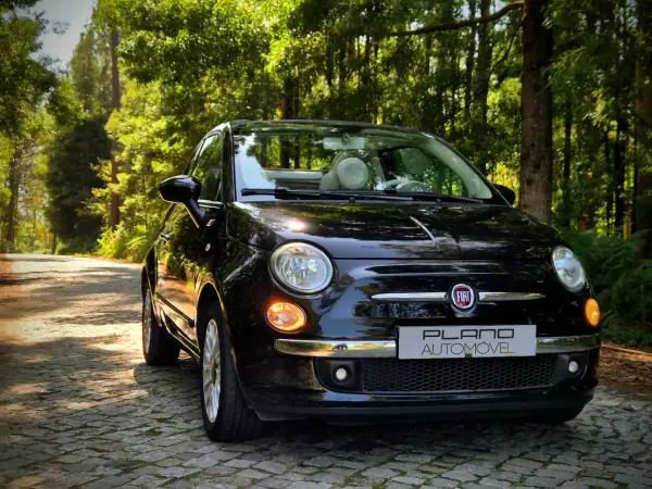 Fiat 500C 2010 - 8000 EUR, 199000 km - AUTO.MOTO.pt - 199000km - foto 2 de 19