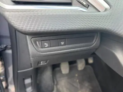 Peugeot 2008 2019 - 13900 EUR, 39416 km - AUTO.MOTO.pt - 39416km - foto 11 de 20