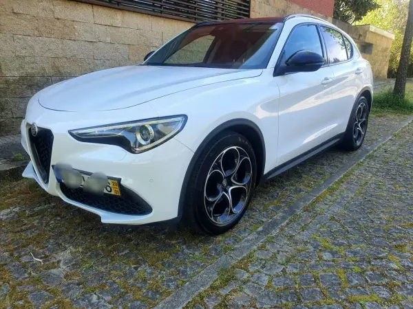Alfa Romeo Stelvio 2020 - 31500 EUR, 48500 km - AUTO.MOTO.pt - 48500km - foto 23 de 31