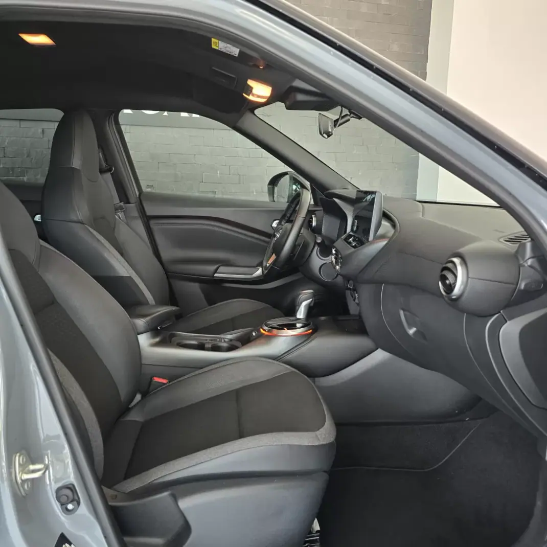 Nissan Juke 2025 - 22750 EUR, 21085 km - 21085km - foto 7 de 32