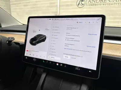 Tesla Model 3 2021 - 26450 EUR, 64959 km - AUTO.MOTO.pt - 64959km - foto 33 de 53