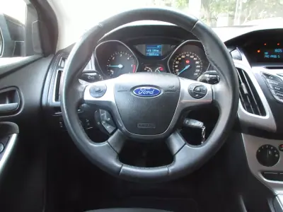 Ford Focus SW 2013 - 6990 EUR, 210000 km - 210000km - foto 28 de 28