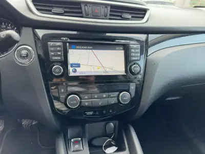 Nissan Qashqai 2014 - 17900 EUR, 167439 km - AUTO.MOTO.pt - 167439km - foto 20 de 28
