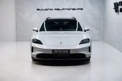 Porsche Taycan Sport Turismo 2025 — foto 5 de 59