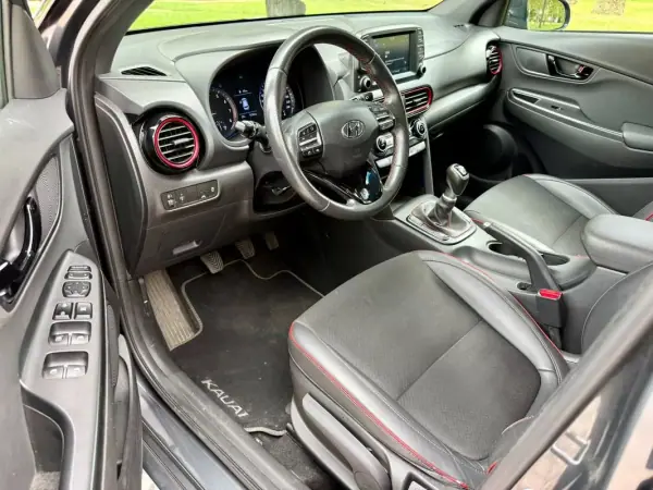 Hyundai Kauai 1.0 T-GDi Premium Tec.Preto 2020 Gasolina
