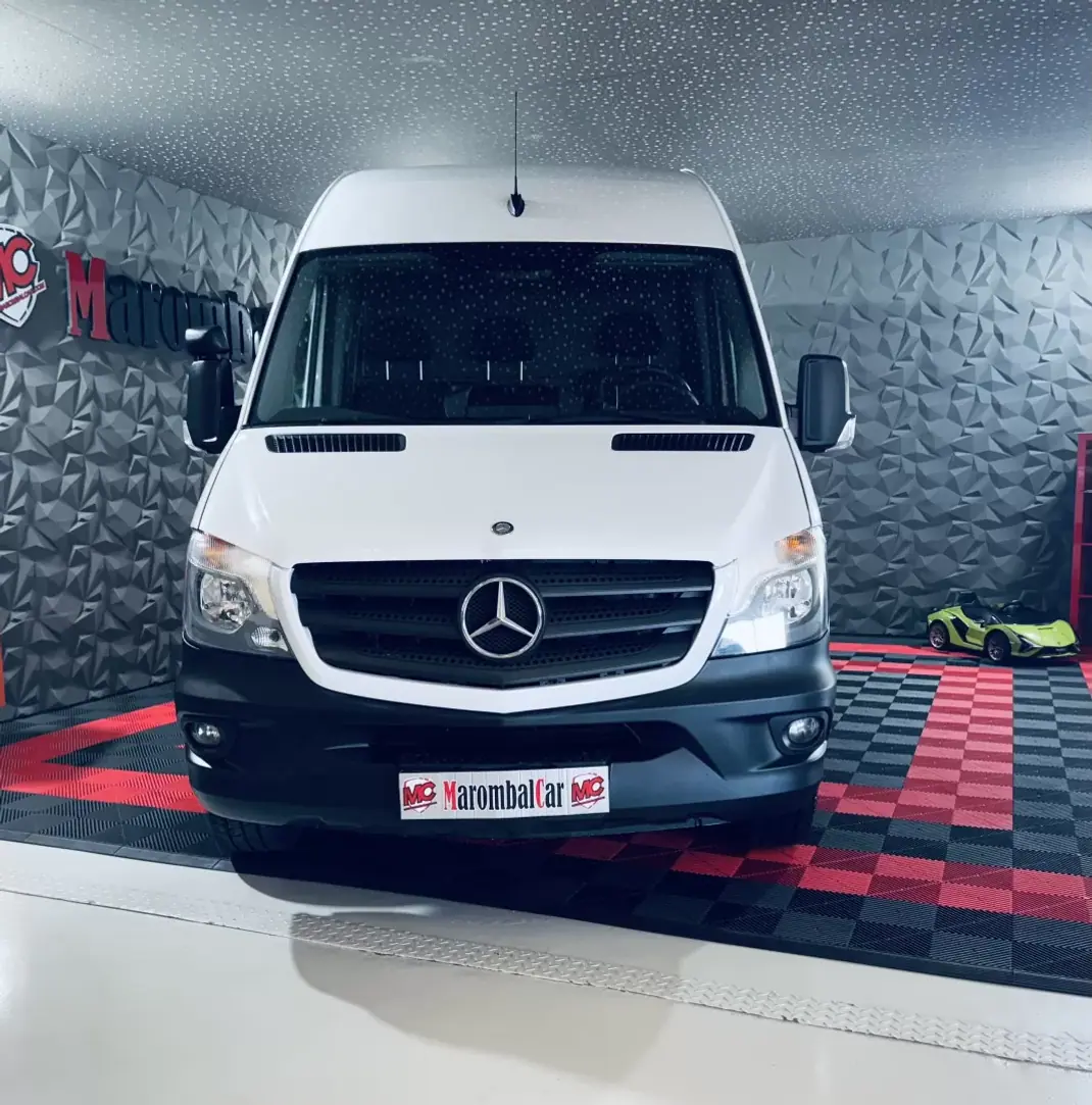 Mercedes-Benz Sprinter 2015 - 15990 EUR, 231751 km - 231751km - foto 9 de 32