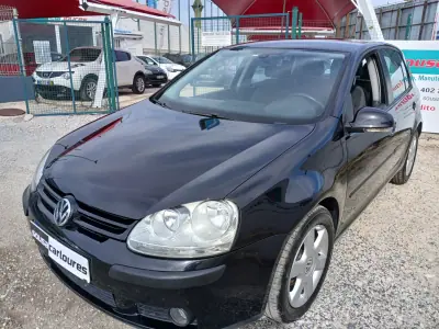 Volkswagen Golf 2006 - 5250 EUR, 152381 km - foto 2 de 24