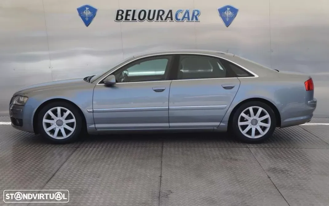 Audi A8 2006 - 16000 EUR, 236702 km - AUTO.MOTO.pt - 236702km - foto 3 de 21