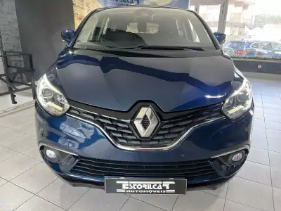 Renault Scénic 2017 - 15800 EUR, 156509 km - AUTO.MOTO.pt - 156509km - foto 5 de 24