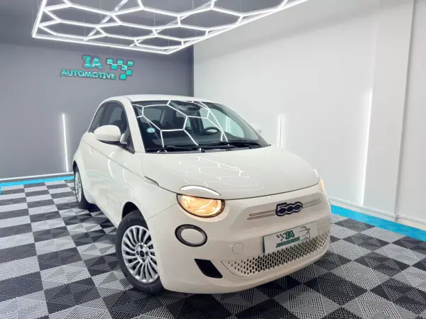 Fiat 500e 2023 - 12999 EUR, 26000 km - AUTO.MOTO.pt - 26000km - foto 4 de 21