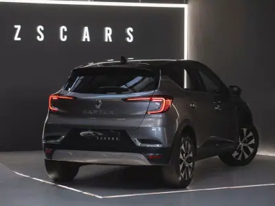 Renault Captur 2023 - 15990 EUR, 48583 km - AUTO.MOTO.pt - 48583km - foto 5 de 20
