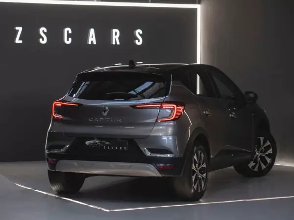 Renault Captur 2023 - 15990 EUR, 48583 km - AUTO.MOTO.pt - 48583km - foto 5 de 20