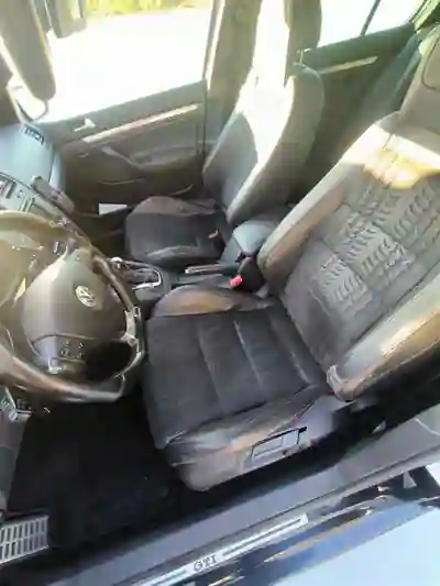 Volkswagen Golf 2008 — foto 4 de 12