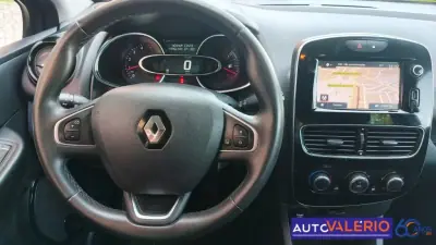 Renault Clio 2018 - 10950 EUR, 144210 km - 144210km - foto 13 de 16