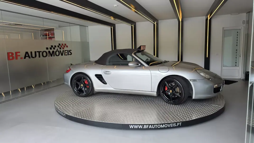 Porsche Boxster 2008 - 39900 EUR, 133697 km - 133697km - foto 9 de 64